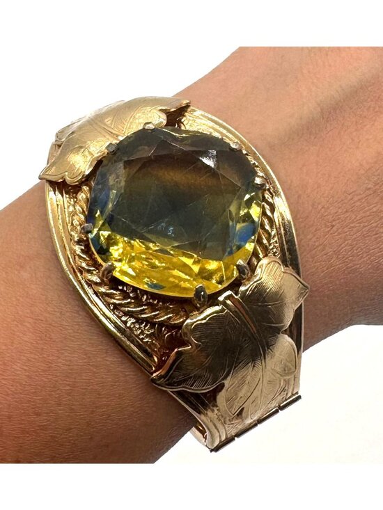 Sarah Coventry Jewelry - Vintage Sarah Coventry Versailles Women Bracelet